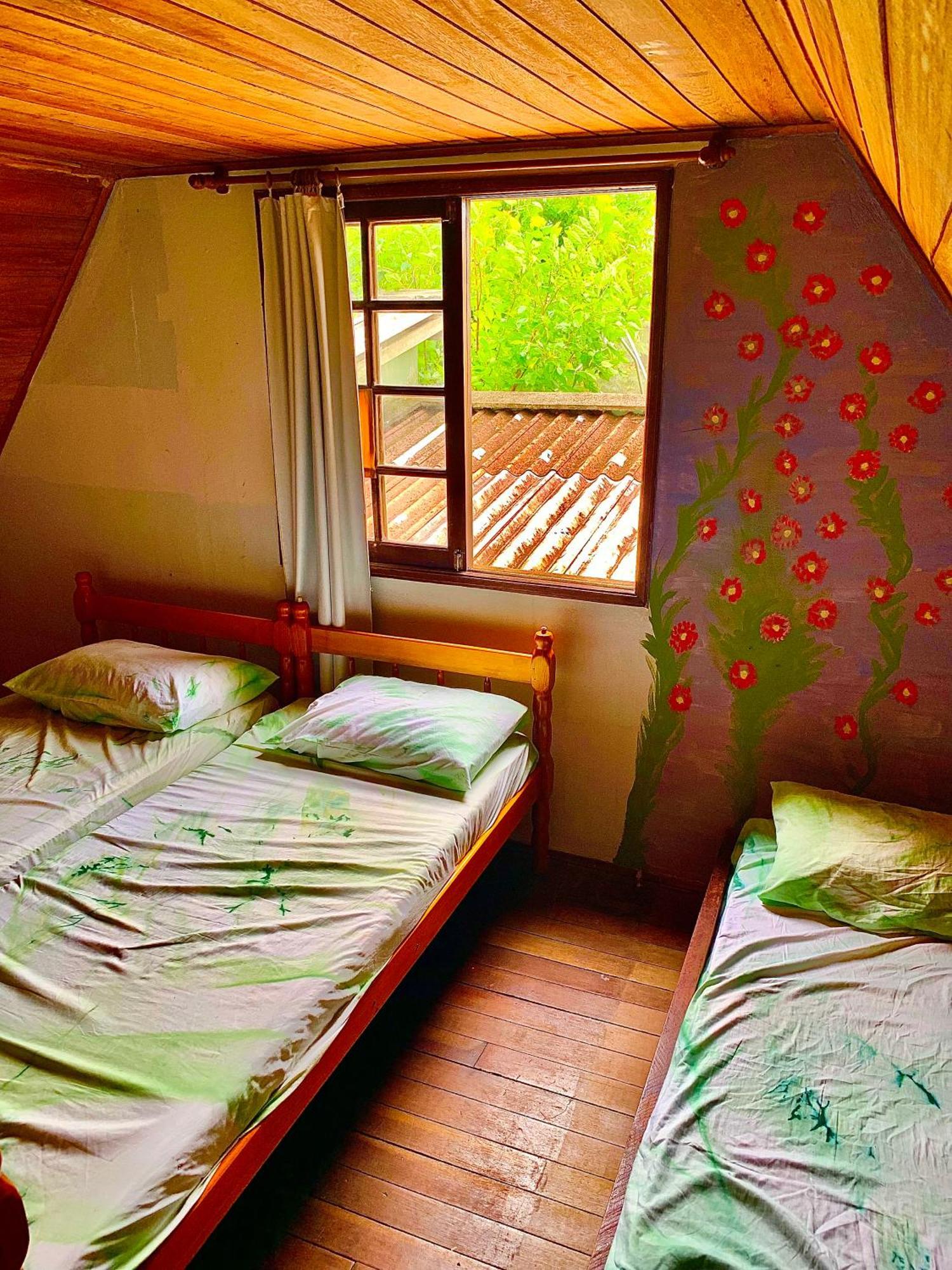 Hostel Mueller Na Praia De Mocambique Florianópolis Esterno foto